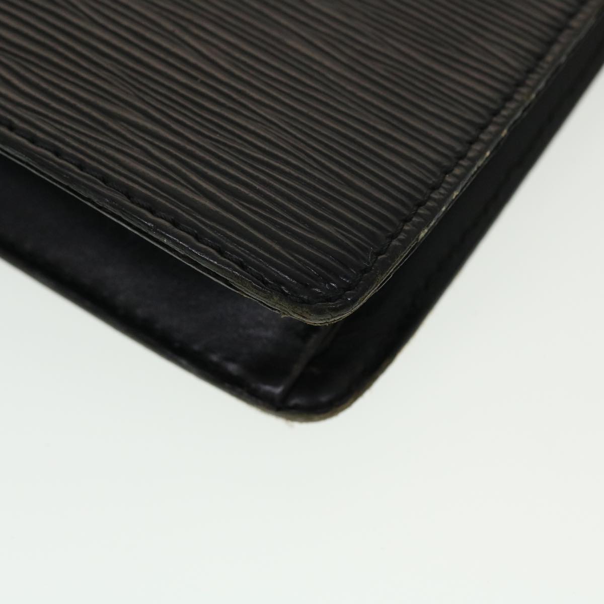 LOUIS VUITTON Epi Pochette Homme Clutch Bag Black M52522 LV 44943