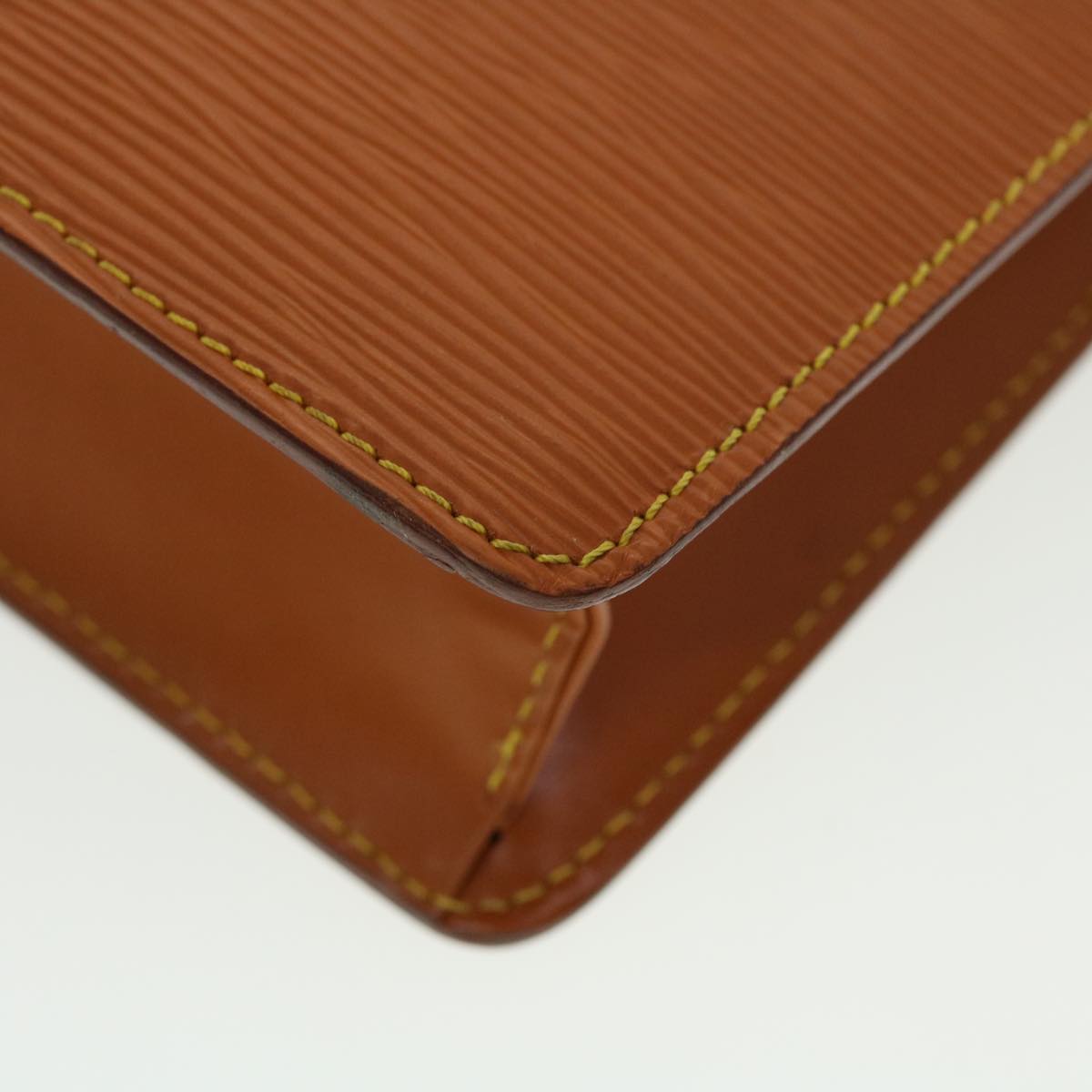 LOUIS VUITTON Epi Pochette Homme Clutch Bag Brown M52528 LV 44944