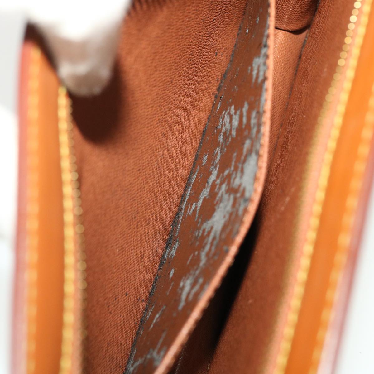 LOUIS VUITTON Epi Pochette Homme Clutch Bag Brown M52528 LV 44944