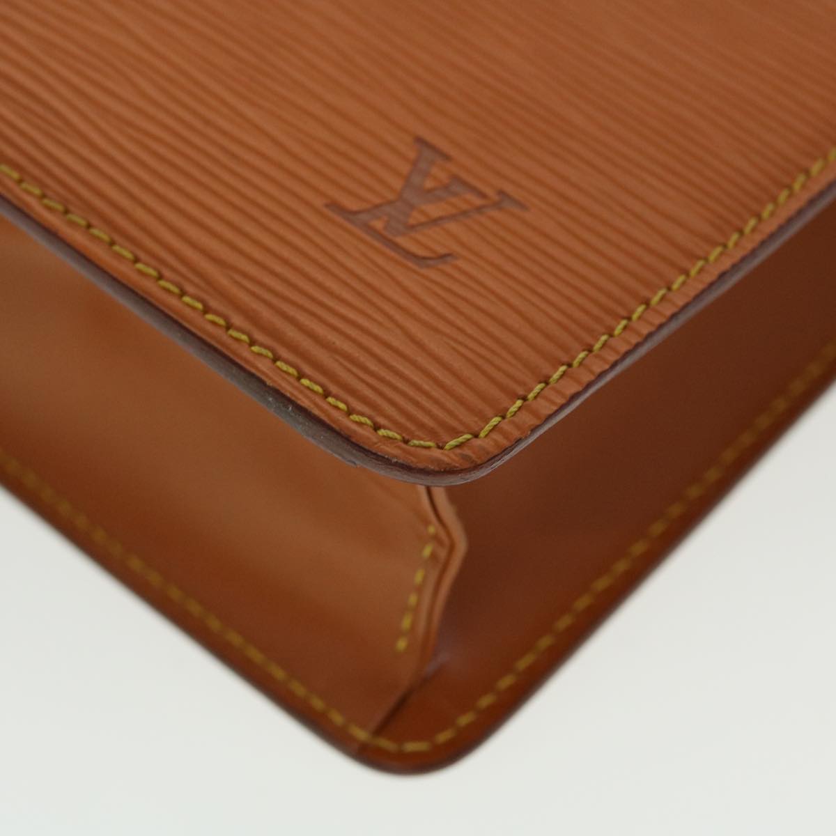 LOUIS VUITTON Epi Pochette Homme Clutch Bag Brown M52528 LV 44944