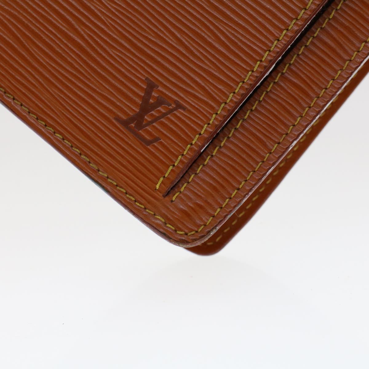 LOUIS VUITTON Epi Serie Dragonne Hand Bag Brown M52618 LV 44947