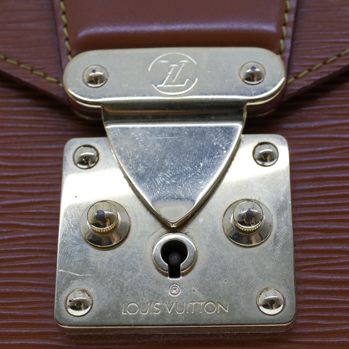 LOUIS VUITTON Epi Serie Dragonne Hand Bag Brown M52618 LV 44947