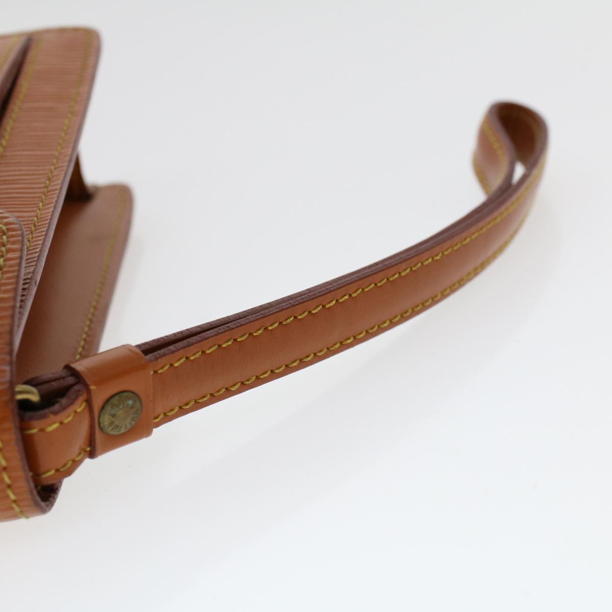 LOUIS VUITTON Epi Serie Dragonne Hand Bag Brown M52618 LV 44947