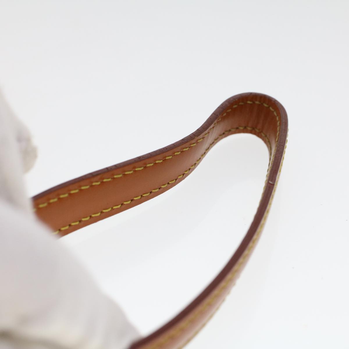 LOUIS VUITTON Epi Serie Dragonne Hand Bag Brown M52618 LV 44947
