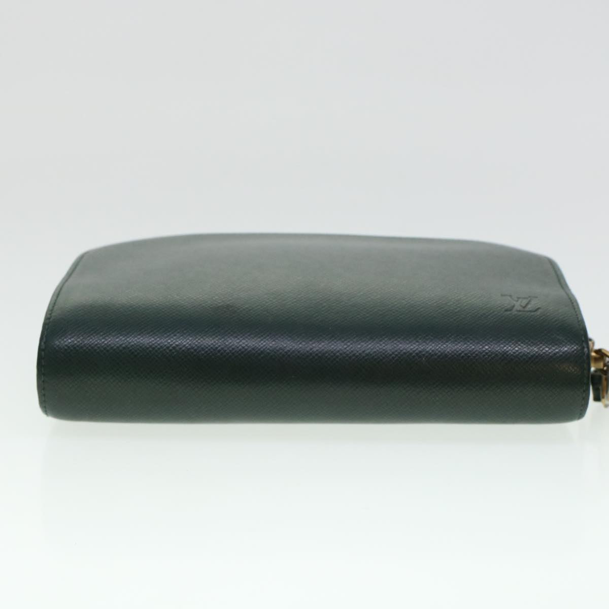 LOUIS VUITTON Taiga Baikal Clutch Bag Epicea M30184 LV 45000