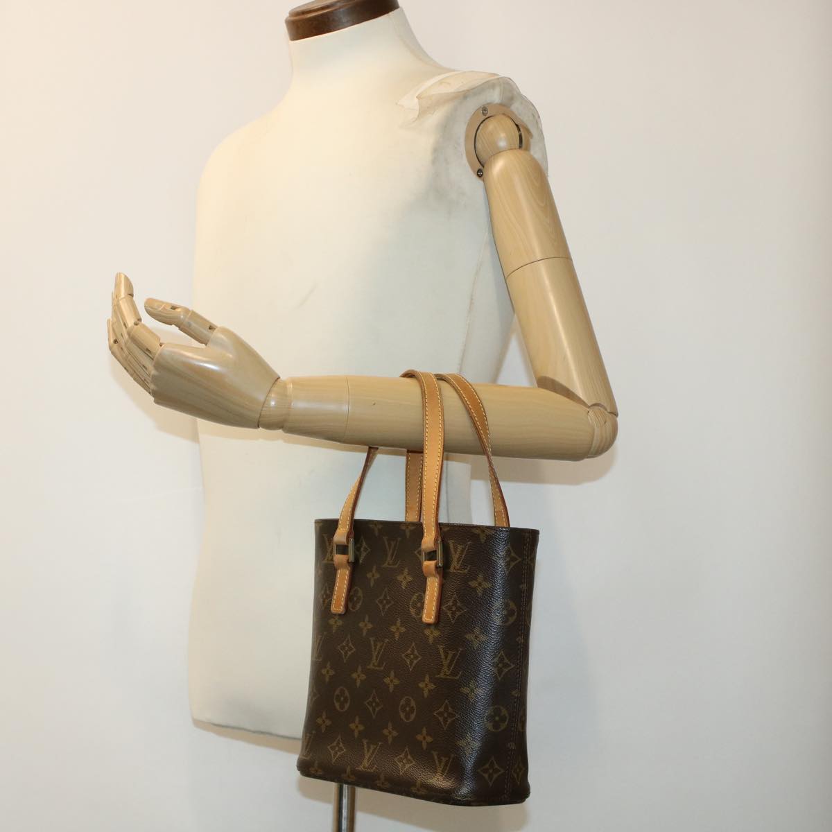 LOUIS VUITTON Monogram Vavin PM Tote Bag M51172 LV 45039