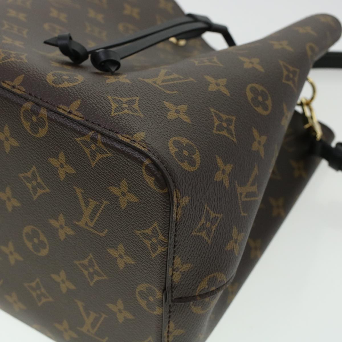 LOUIS VUITTON Monogram Neo Noe Shoulder Bag M44020 LV 45048A