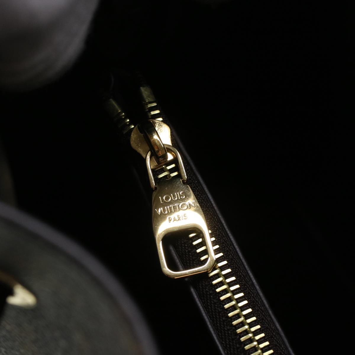 LOUIS VUITTON Monogram Neo Noe Shoulder Bag M44020 LV 45048A