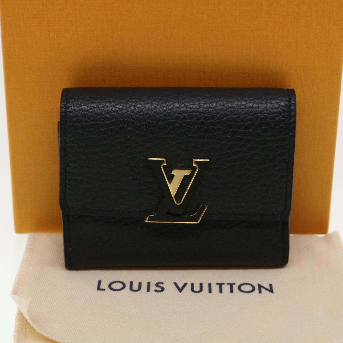 LOUIS VUITTON Portefeuille Capsine XS Wallet Taurillon Black M68587 45059