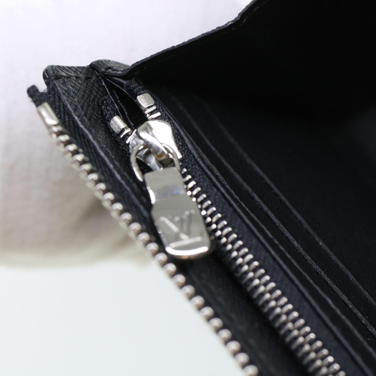 LOUIS VUITTON Damier Graphite Zippy Dragonne Long Wallet N60379 LV 45064A