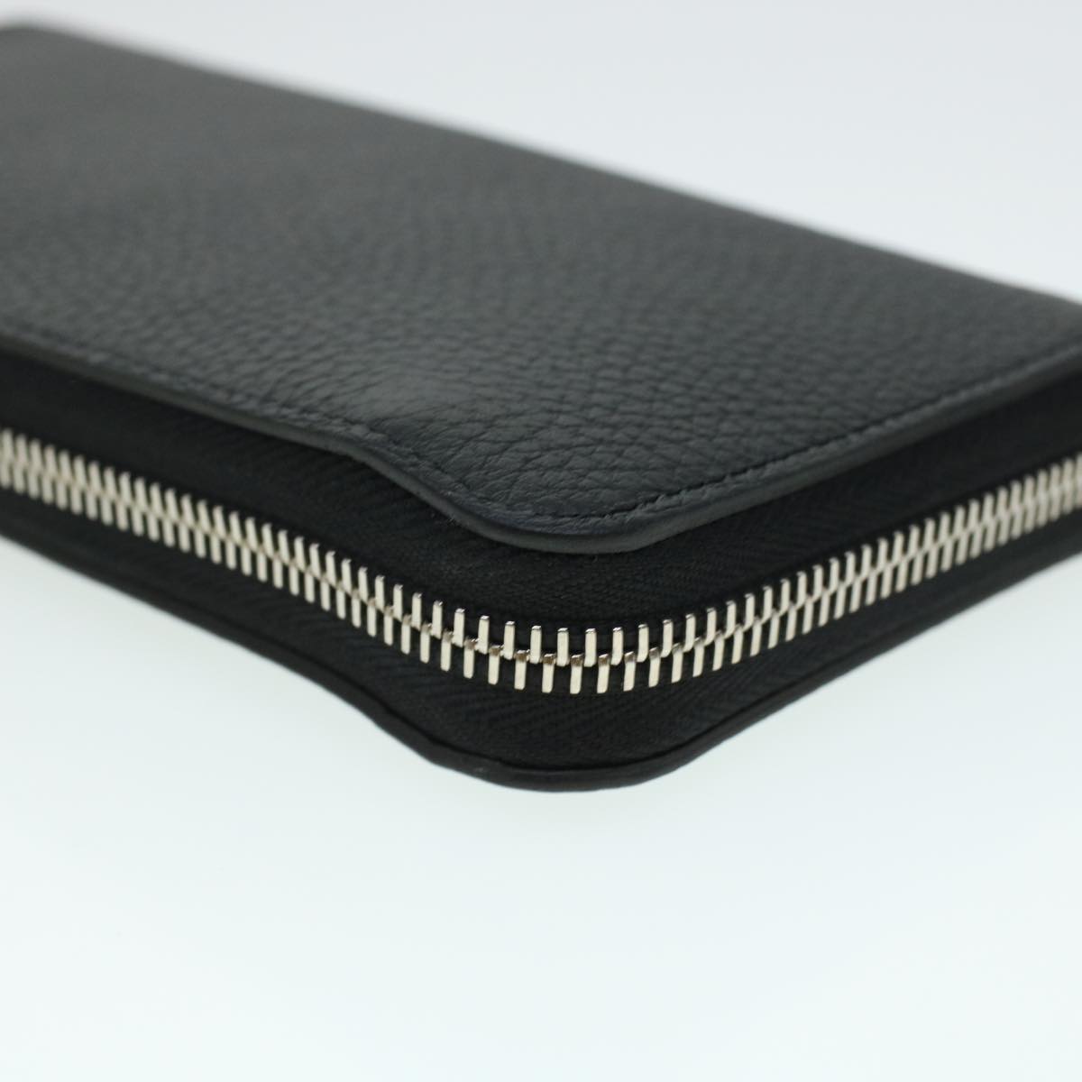 LOUIS VUITTON Zippy Wallet Vertical Taurillon Leather Black M58804 45066A