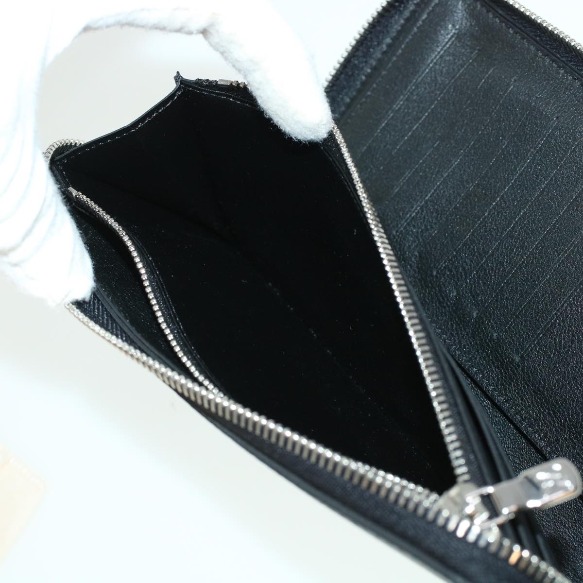 LOUIS VUITTON Zippy Wallet Vertical Taurillon Leather Black M58804 45066A