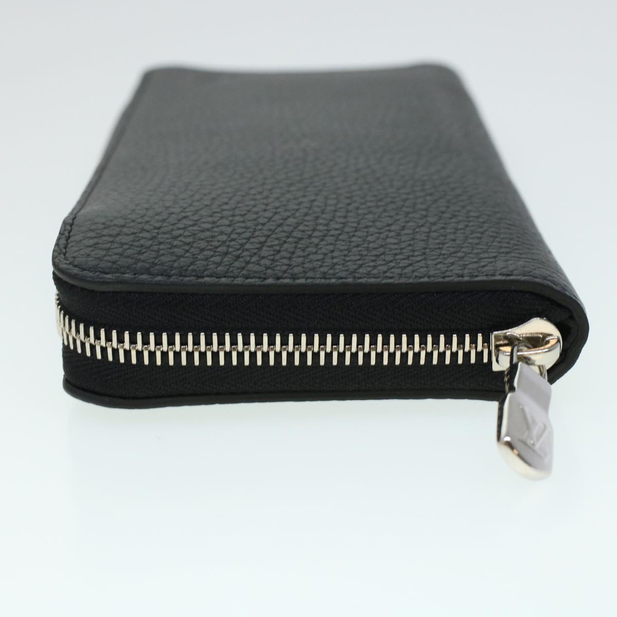 LOUIS VUITTON Zippy Wallet Vertical Taurillon Leather Black M58804 45066A
