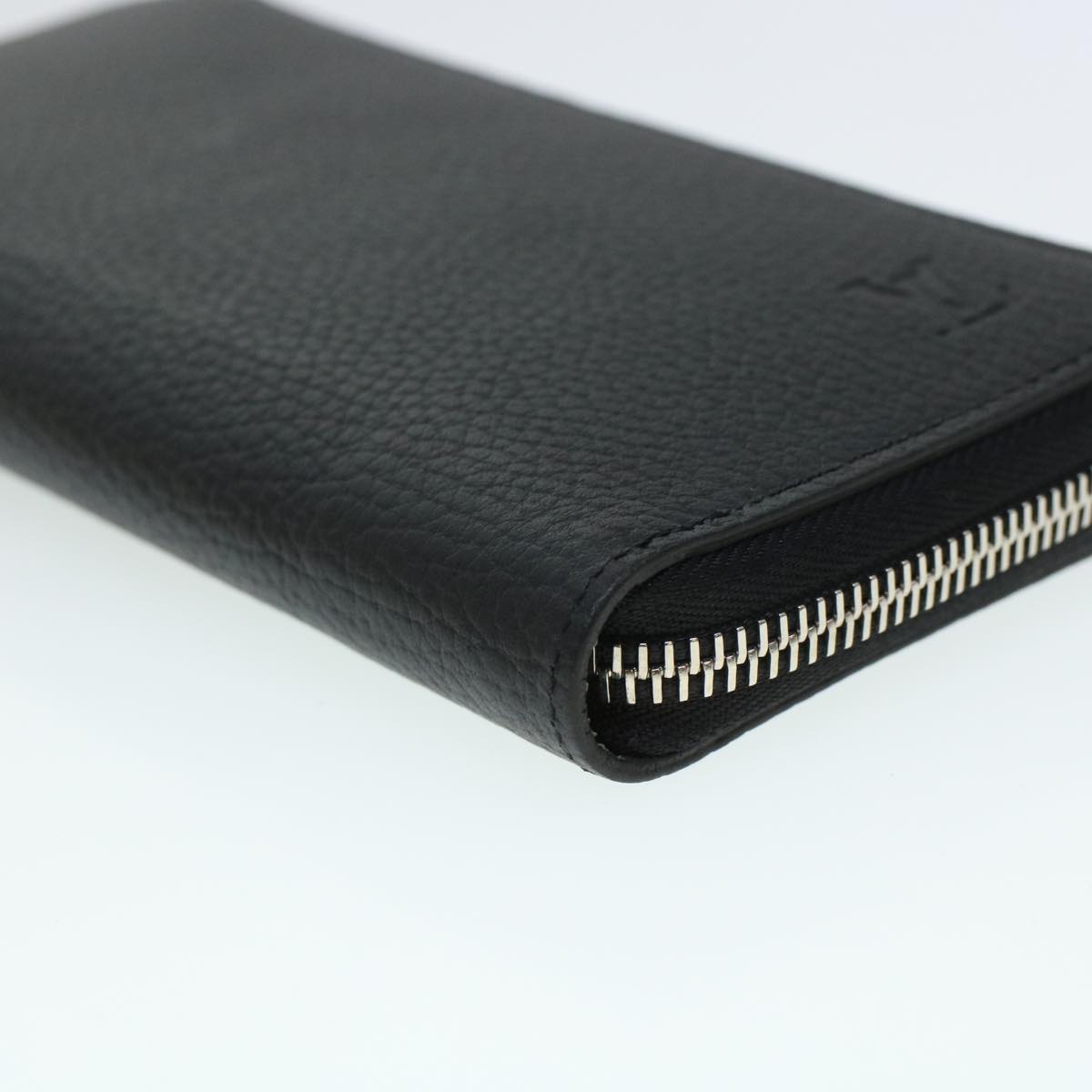 LOUIS VUITTON Zippy Wallet Vertical Taurillon Leather Black M58804 45066A