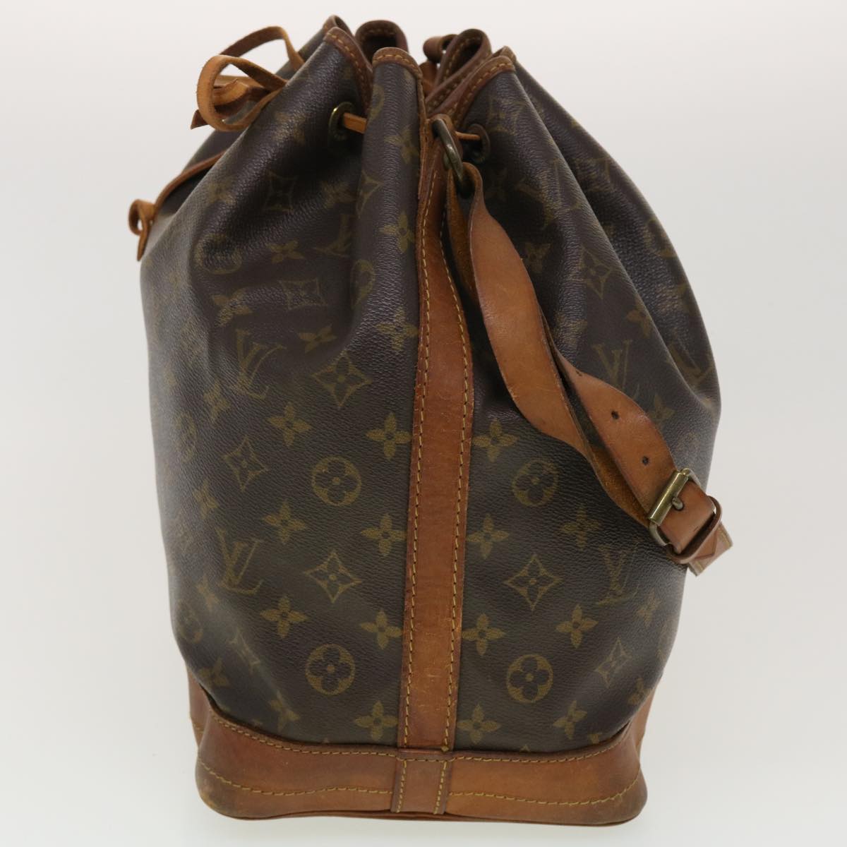 LOUIS VUITTON Monogram Noe Shoulder Bag M42224 LV 45070