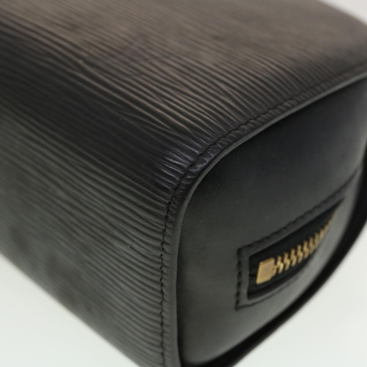 LOUIS VUITTON Epi Dauphine GM Pouch Black M48432 LV 45072