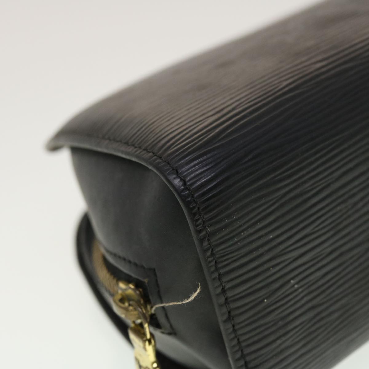 LOUIS VUITTON Epi Dauphine GM Pouch Black M48432 LV 45072