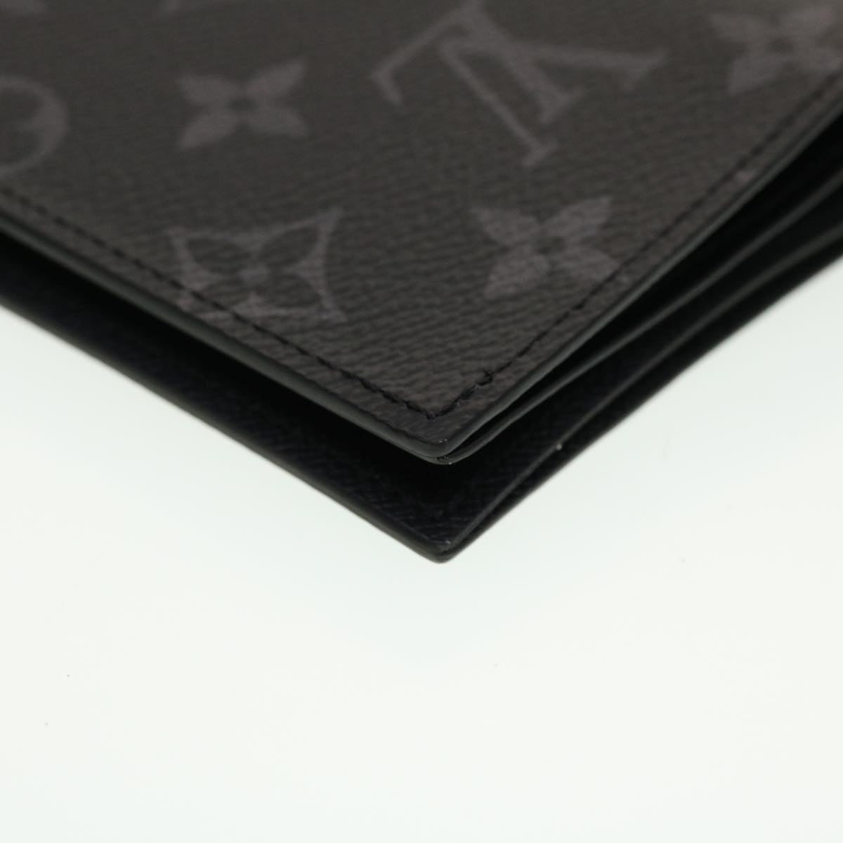 LOUIS VUITTON Eclipse Couverture Passpole NM Passport Case M64501 LV 45095A