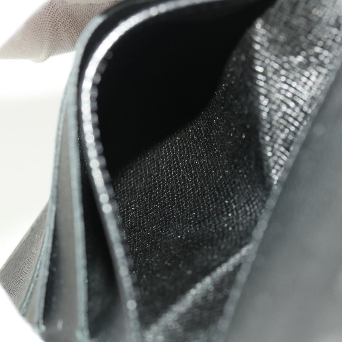 LOUIS VUITTON Epi Bifold Wallet Black LV 45100