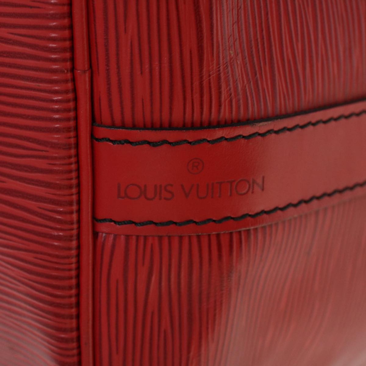 LOUIS VUITTON Epi Petit Noe Shoulder Bag Red M44107 LV 45112