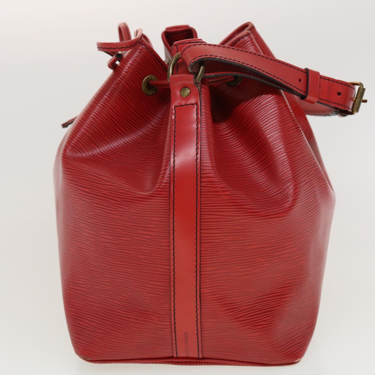 LOUIS VUITTON Epi Petit Noe Shoulder Bag Red M44107 LV 45112