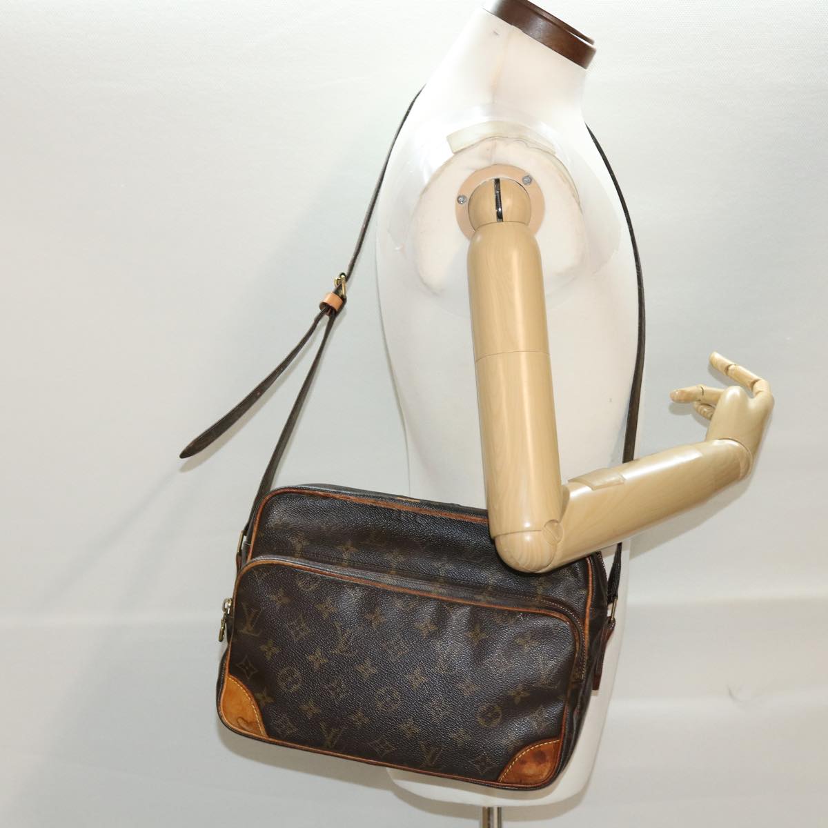 LOUIS VUITTON Monogram Nile Shoulder Bag M45244 LV 45118