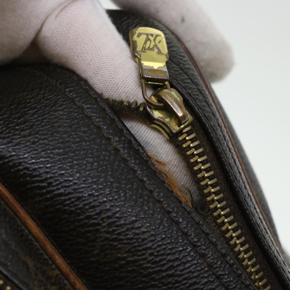 LOUIS VUITTON Monogram Reporter PM Shoulder Bag M45254 LV 45119