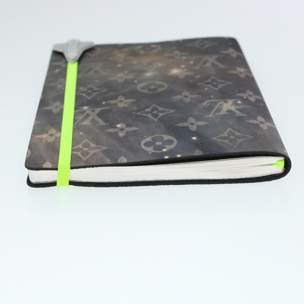 LOUIS VUITTON Monogram Galaxy Cahier Gustave Planner Gray LV 45130A