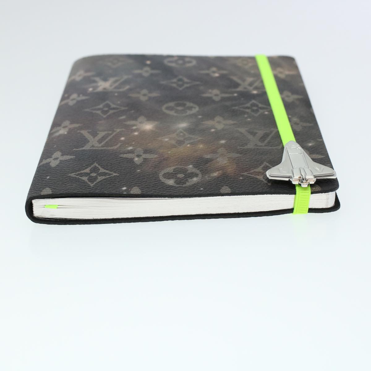 LOUIS VUITTON Monogram Galaxy Cahier Gustave Planner Gray LV 45130A