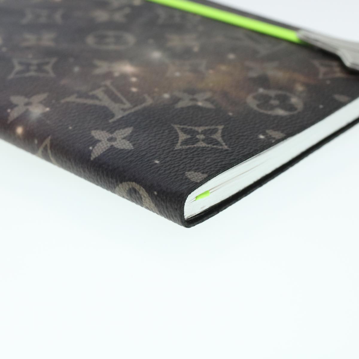 LOUIS VUITTON Monogram Galaxy Cahier Gustave Planner Gray LV 45130A