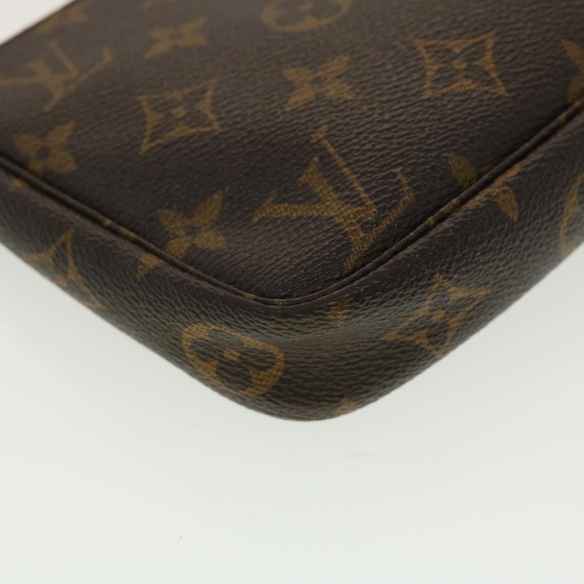 LOUIS VUITTON Monogram Pochette Accessoires Pouch M51980 LV 45140
