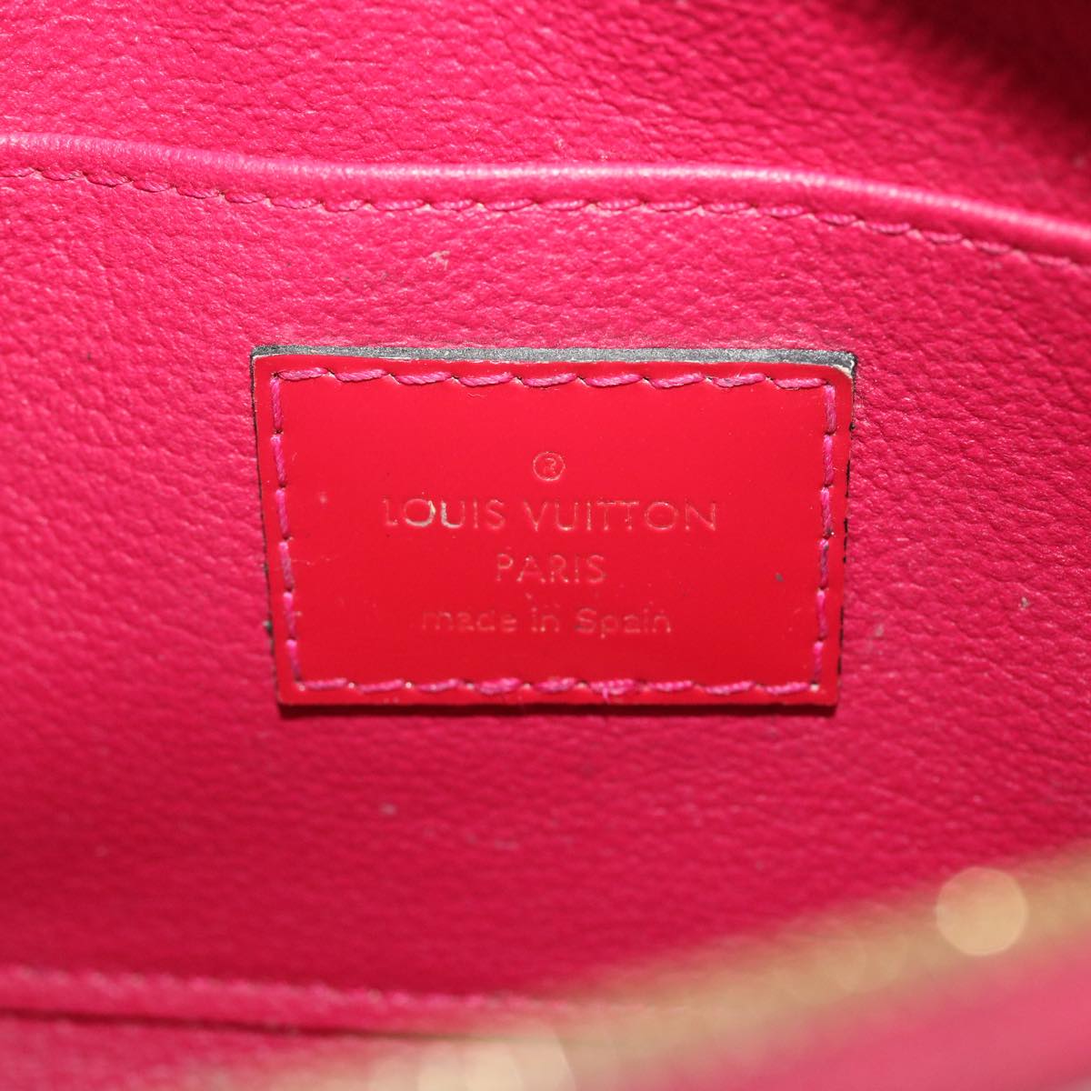 LOUIS VUITTON Vernis Pochette Cosmetic Pouch Rose Andian M90009 LV 45142