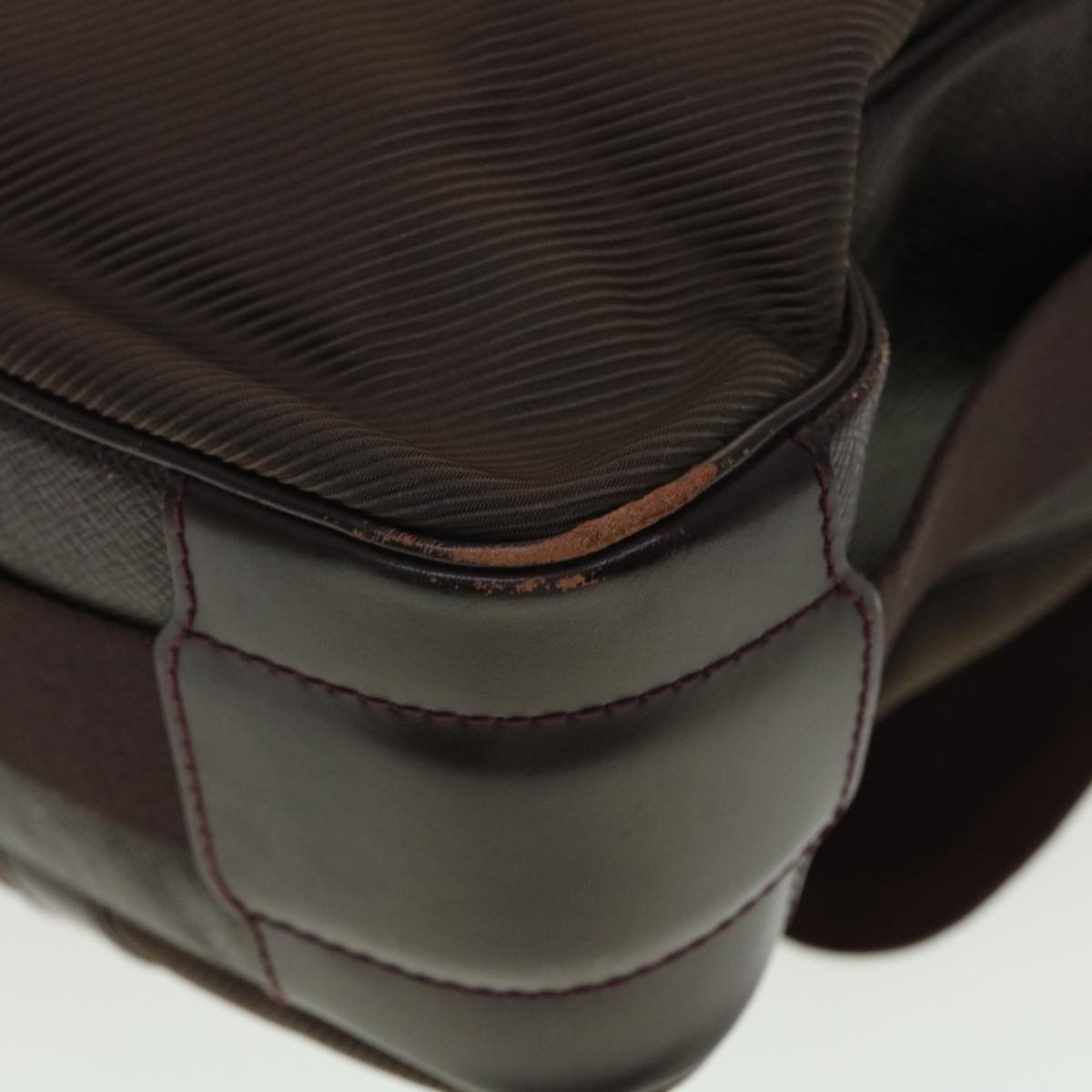 LOUIS VUITTON Taiga Leather Delsous Shoulder Bag Acajou M30166 LV 45151