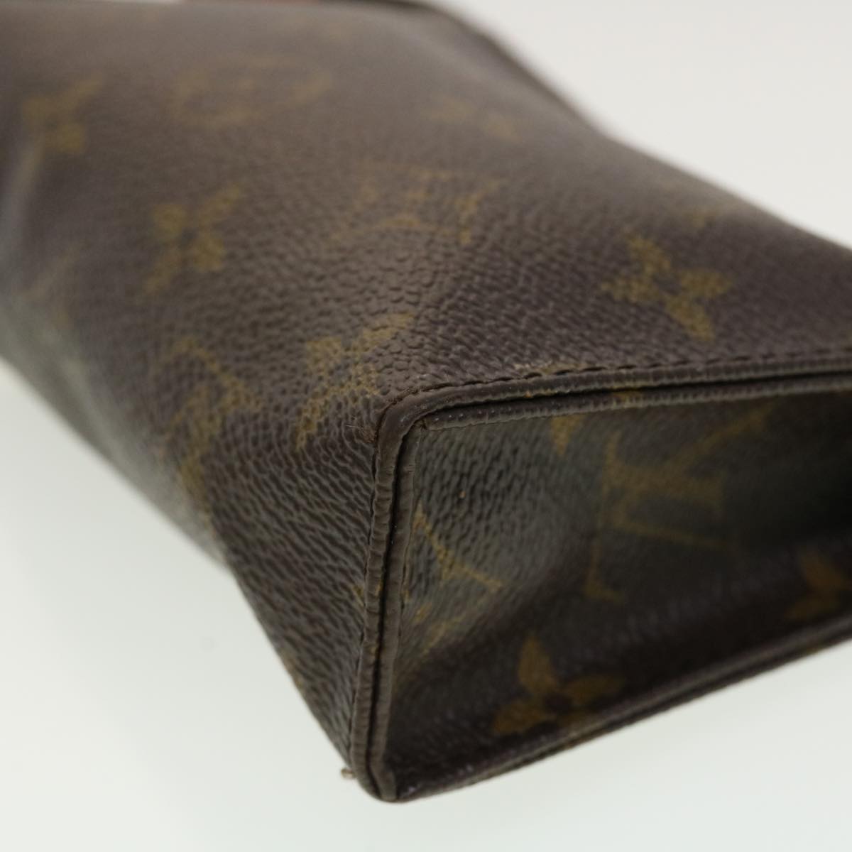 LOUIS VUITTON Monogram Poche Toilette 15 Pouch M47546 LV 45175