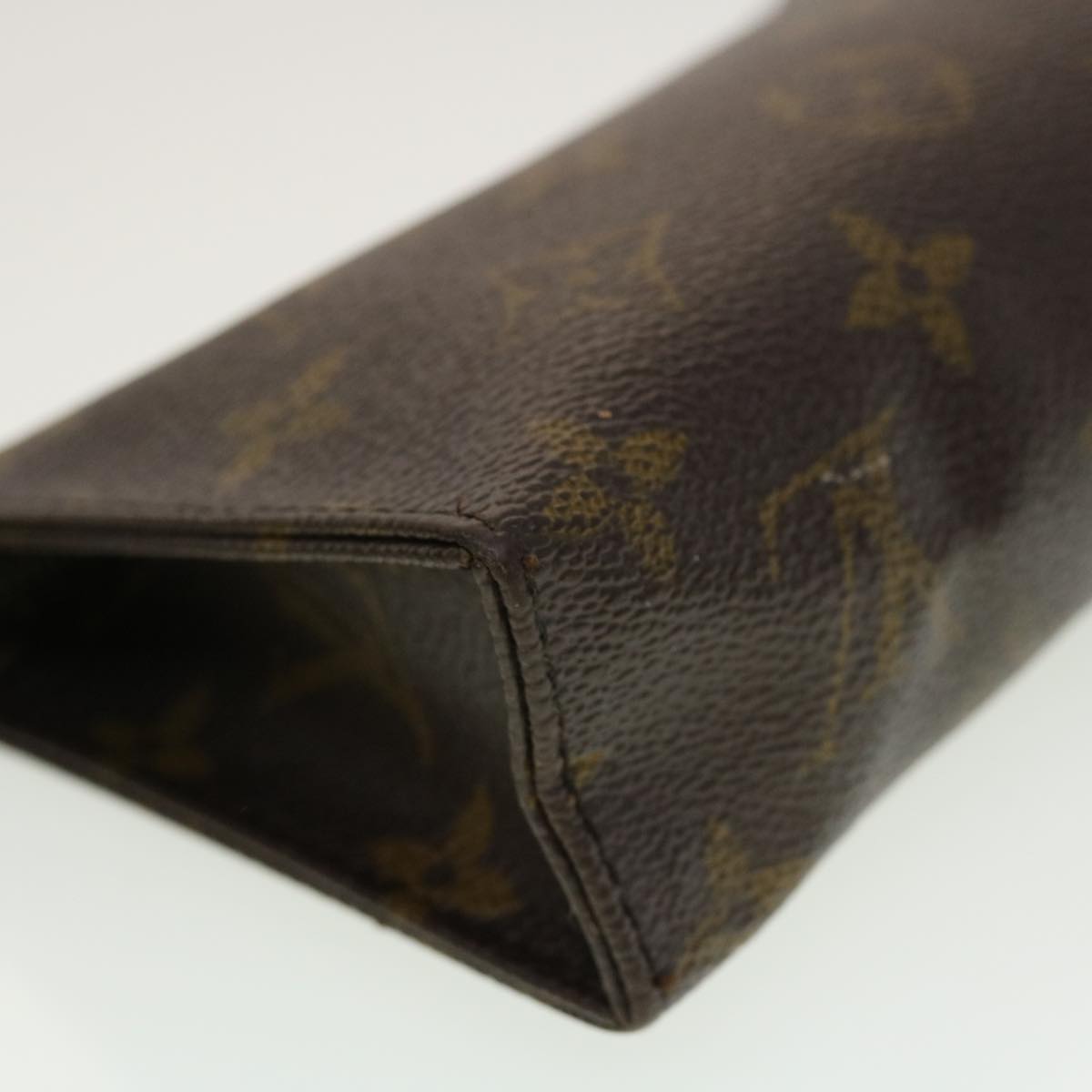 LOUIS VUITTON Monogram Poche Toilette 15 Pouch M47546 LV 45175