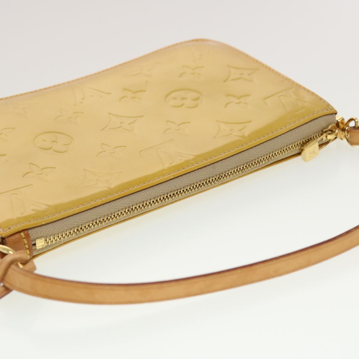 LOUIS VUITTON Monogram Vernis Lexington Accessory Pouch Beige M91010 45180