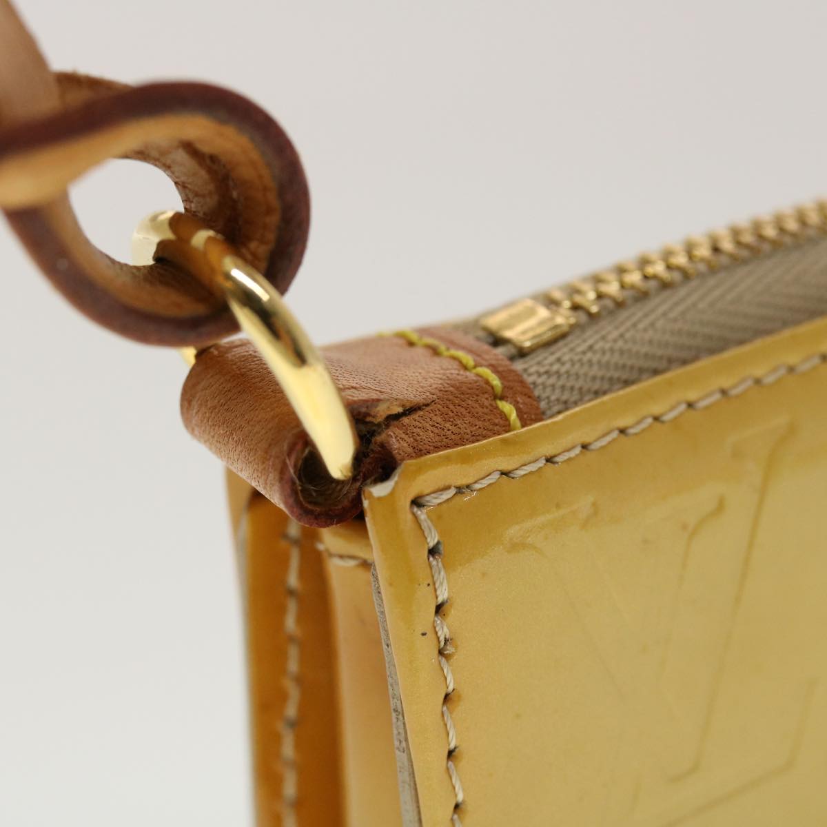 LOUIS VUITTON Monogram Vernis Lexington Accessory Pouch Beige M91010 45180