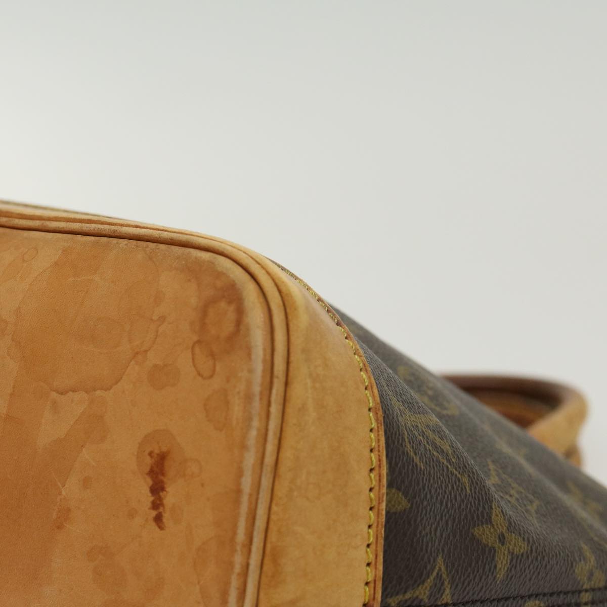 LOUIS VUITTON Monogram Alma Hand Bag M51130 LV 45202