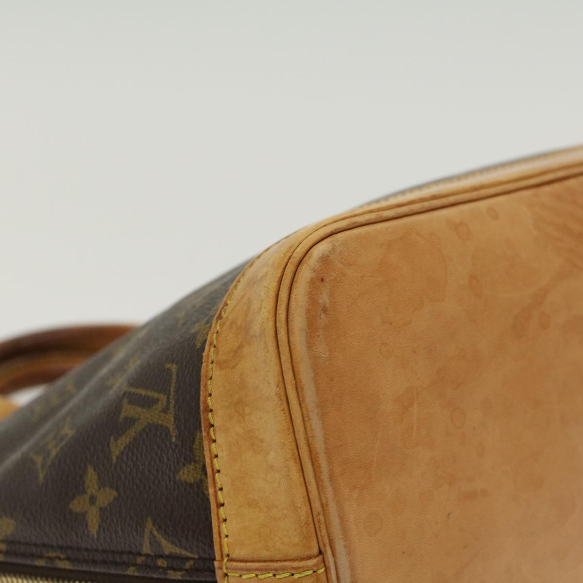 LOUIS VUITTON Monogram Alma Hand Bag M51130 LV 45202