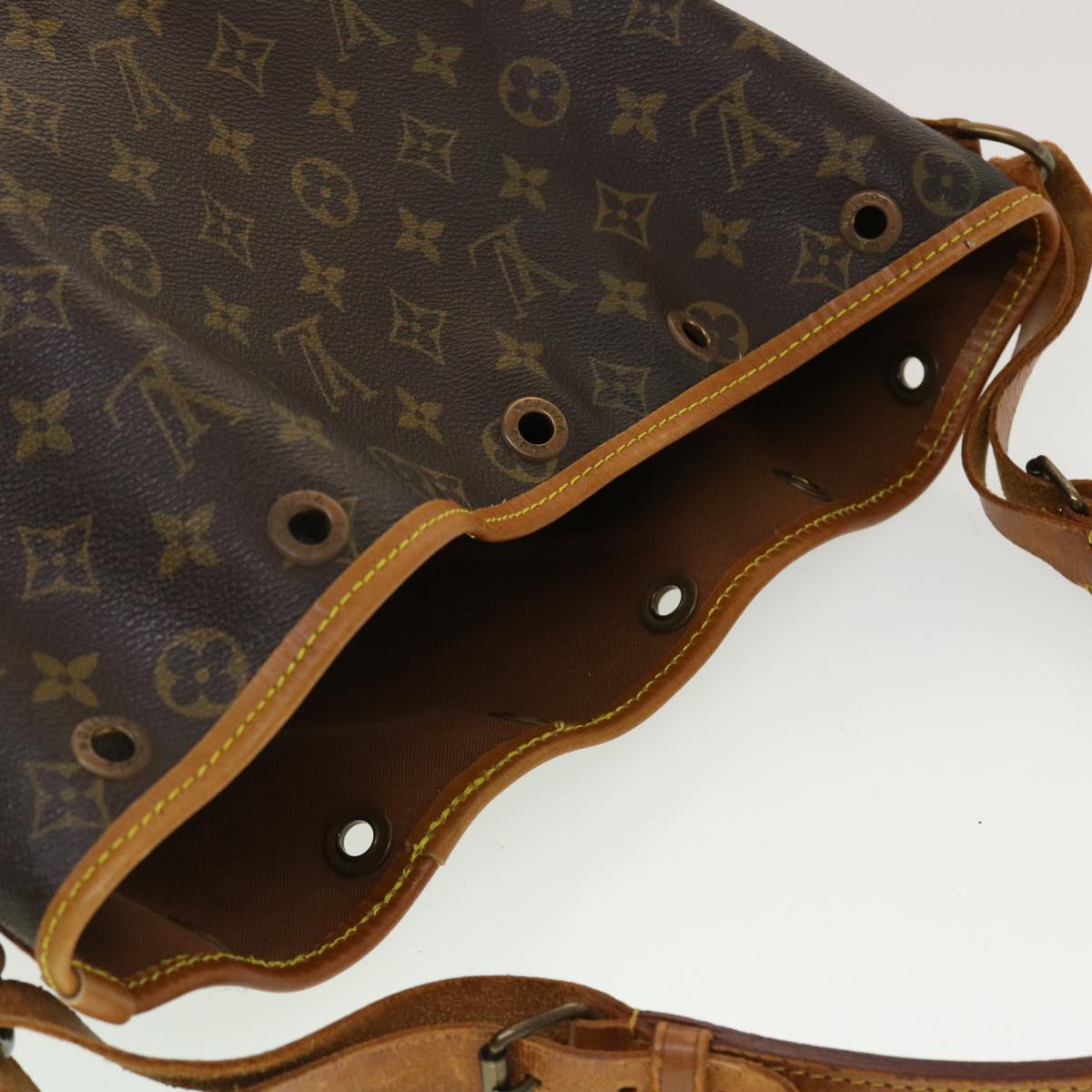 LOUIS VUITTON Monogram Noe Shoulder Bag M42224 LV 45206