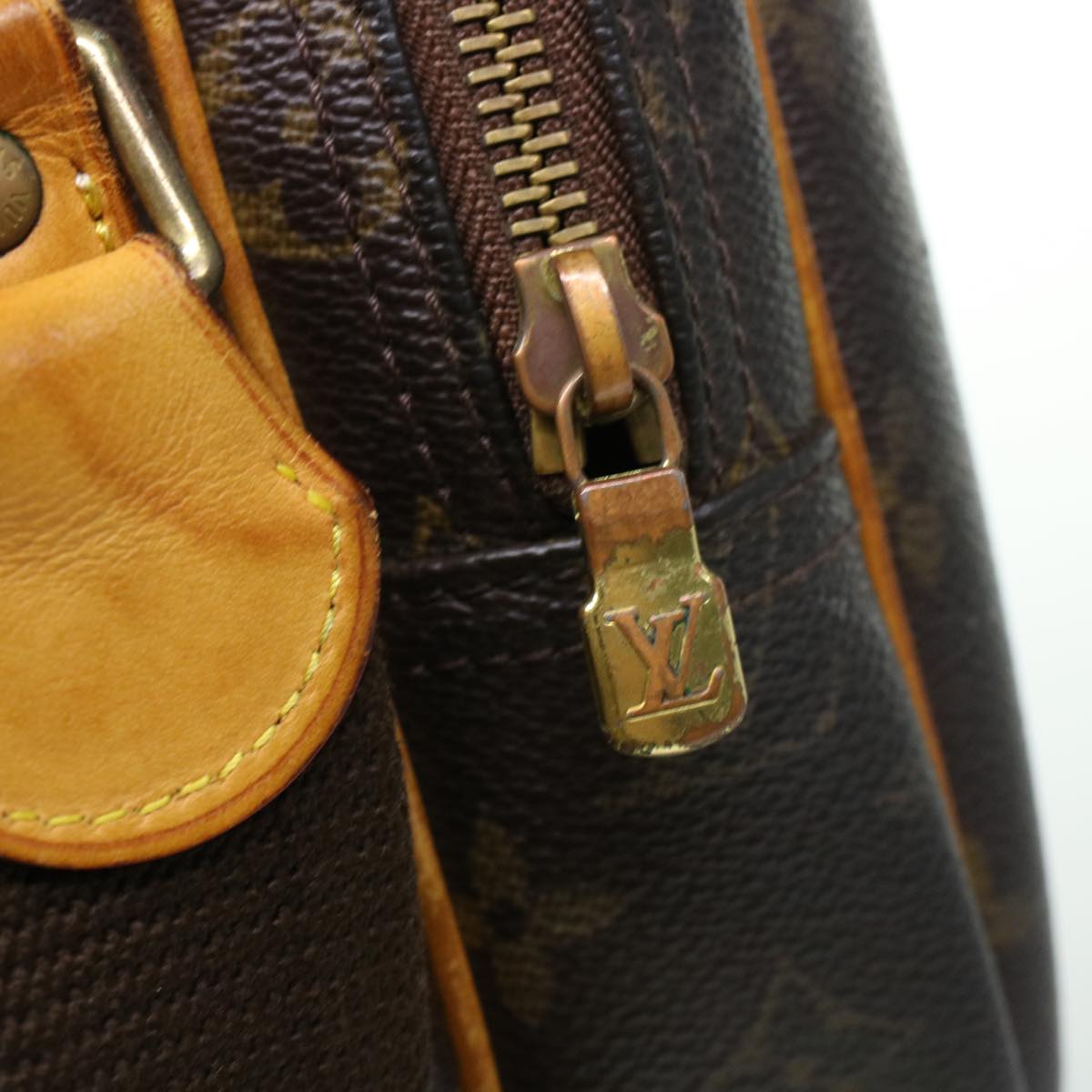 LOUIS VUITTON Monogram Reporter PM Shoulder Bag M45254 LV 45218