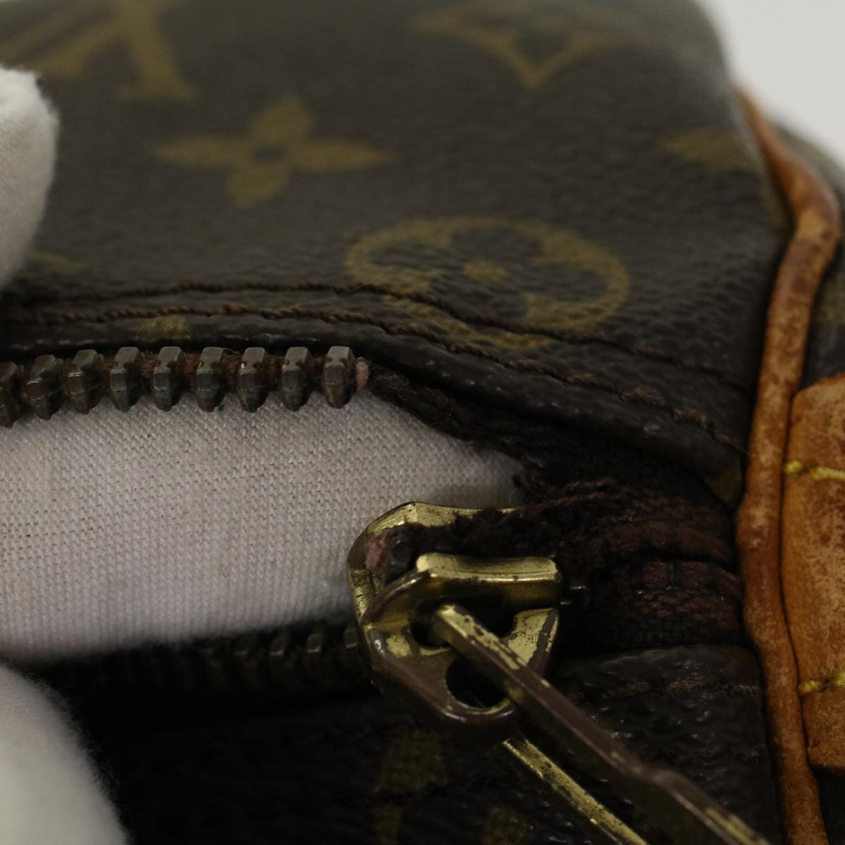 LOUIS VUITTON Monogram Keepall 50 Boston Bag M41426 LV 45225