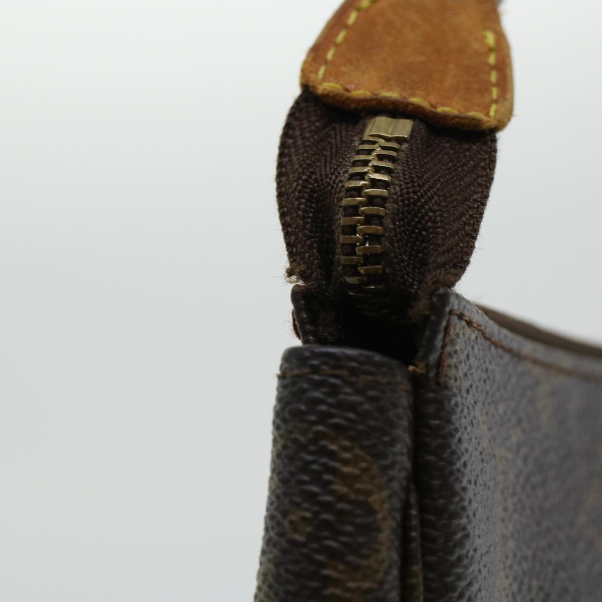 LOUIS VUITTON Monogram Pochette Accessoires Pouch M51980 LV 45233
