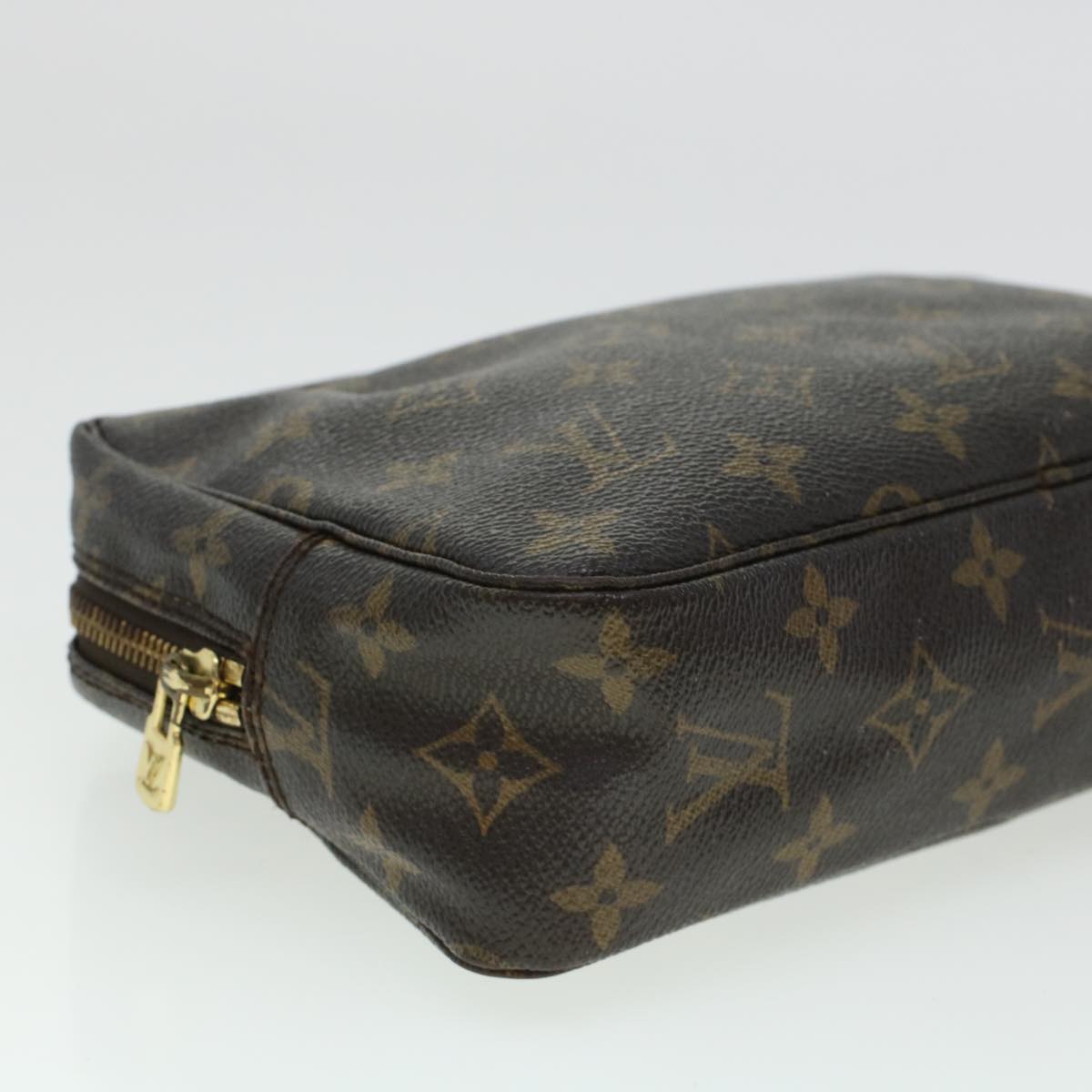 LOUIS VUITTON Monogram Trousse Toilette 23 Clutch Bag M47524 LV 45237