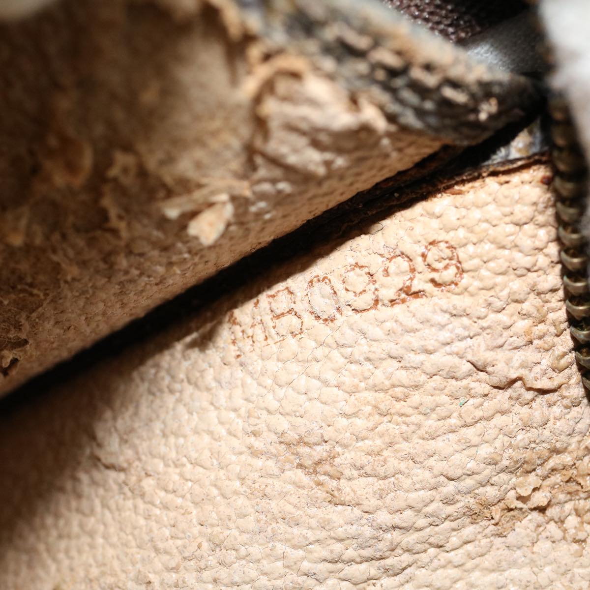 LOUIS VUITTON Monogram Poche Toilette 15 Pouch M47546 LV 45242