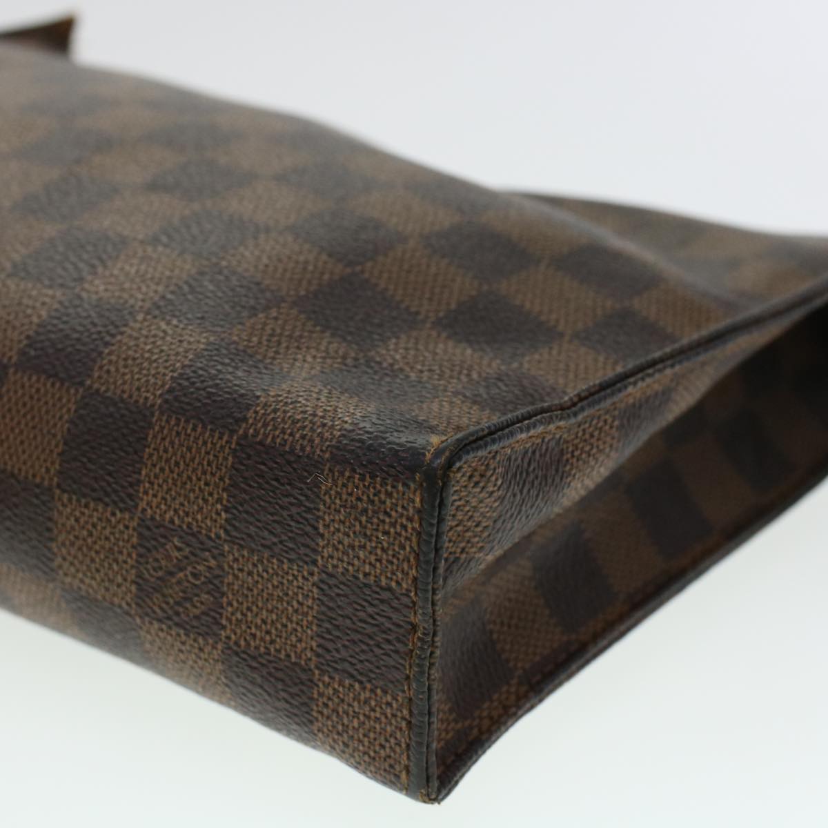 LOUIS VUITTON Damier Ebene Poche Toilette 26 Pouch N47543 LV 45249