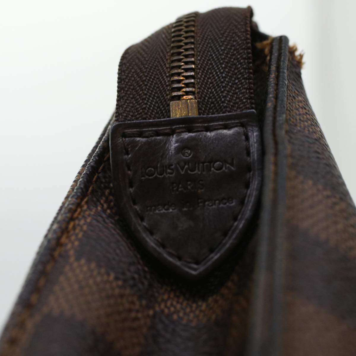 LOUIS VUITTON Damier Ebene Poche Toilette 26 Pouch N47543 LV 45249