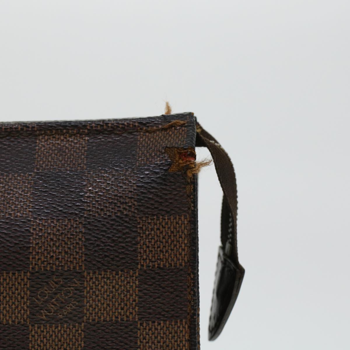 LOUIS VUITTON Damier Ebene Poche Toilette 26 Pouch N47543 LV 45249