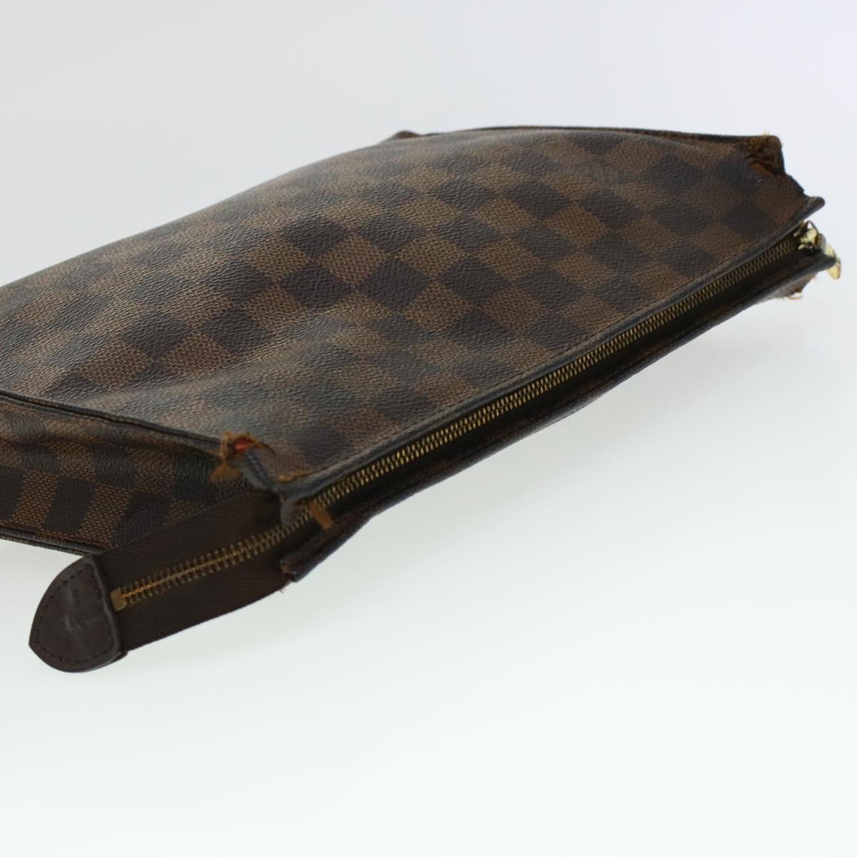 LOUIS VUITTON Damier Ebene Poche Toilette 26 Pouch N47543 LV 45249