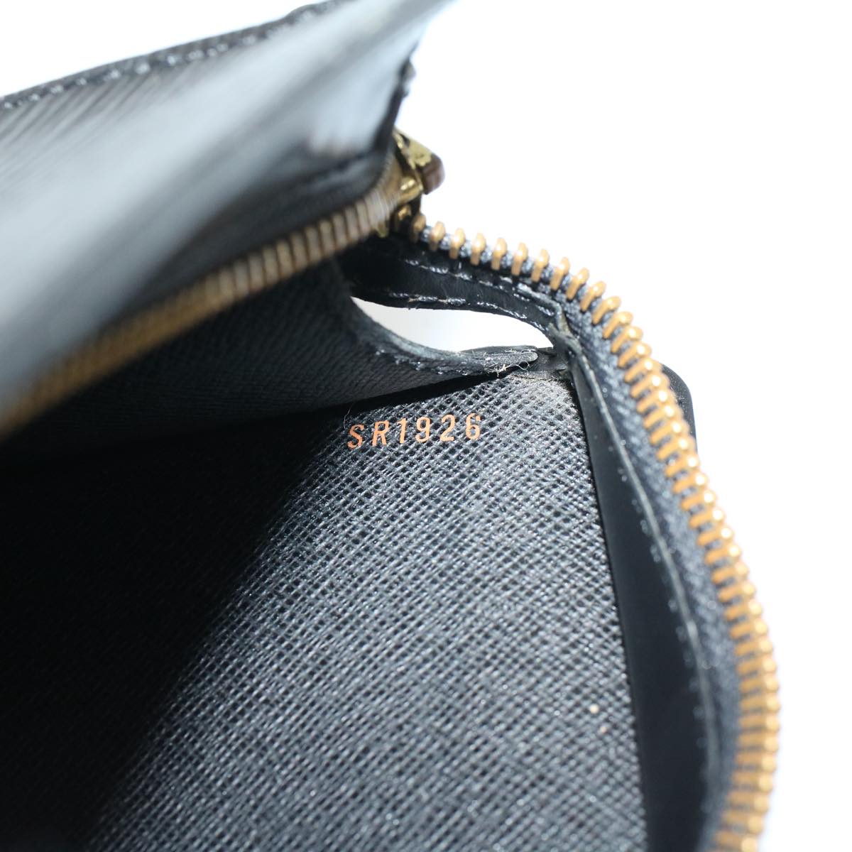 LOUIS VUITTON Epi Pochette Homme Clutch Bag Black M52522 LV 45269